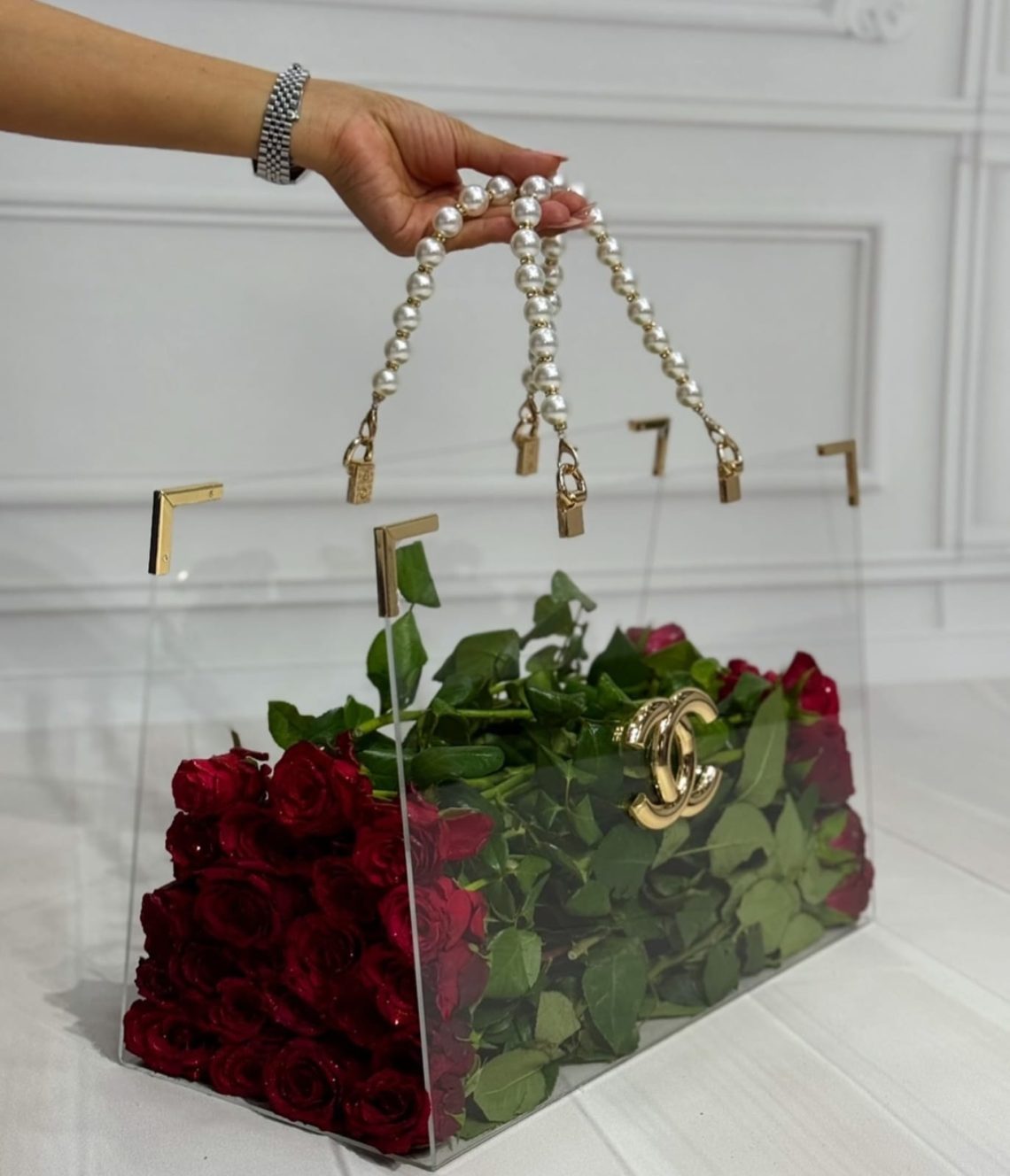 NÖBETÇİ ÇİÇEKÇİ